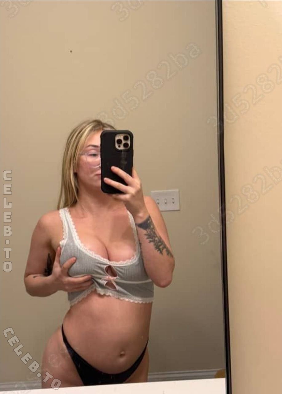 Alyssa Capps nude photo 1