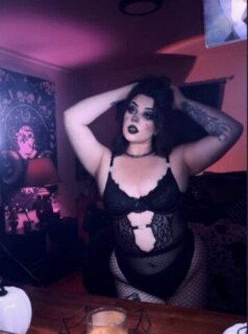 Al.y.ssa nude photo 3