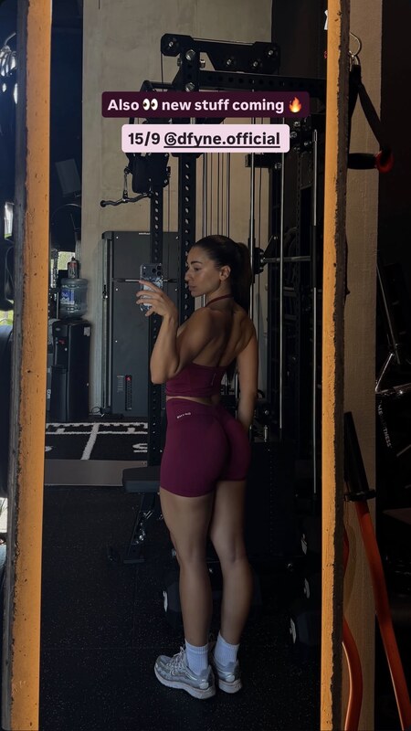 Amaliaa.t nude photo 1