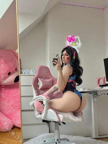 amalianelson nude photo 5