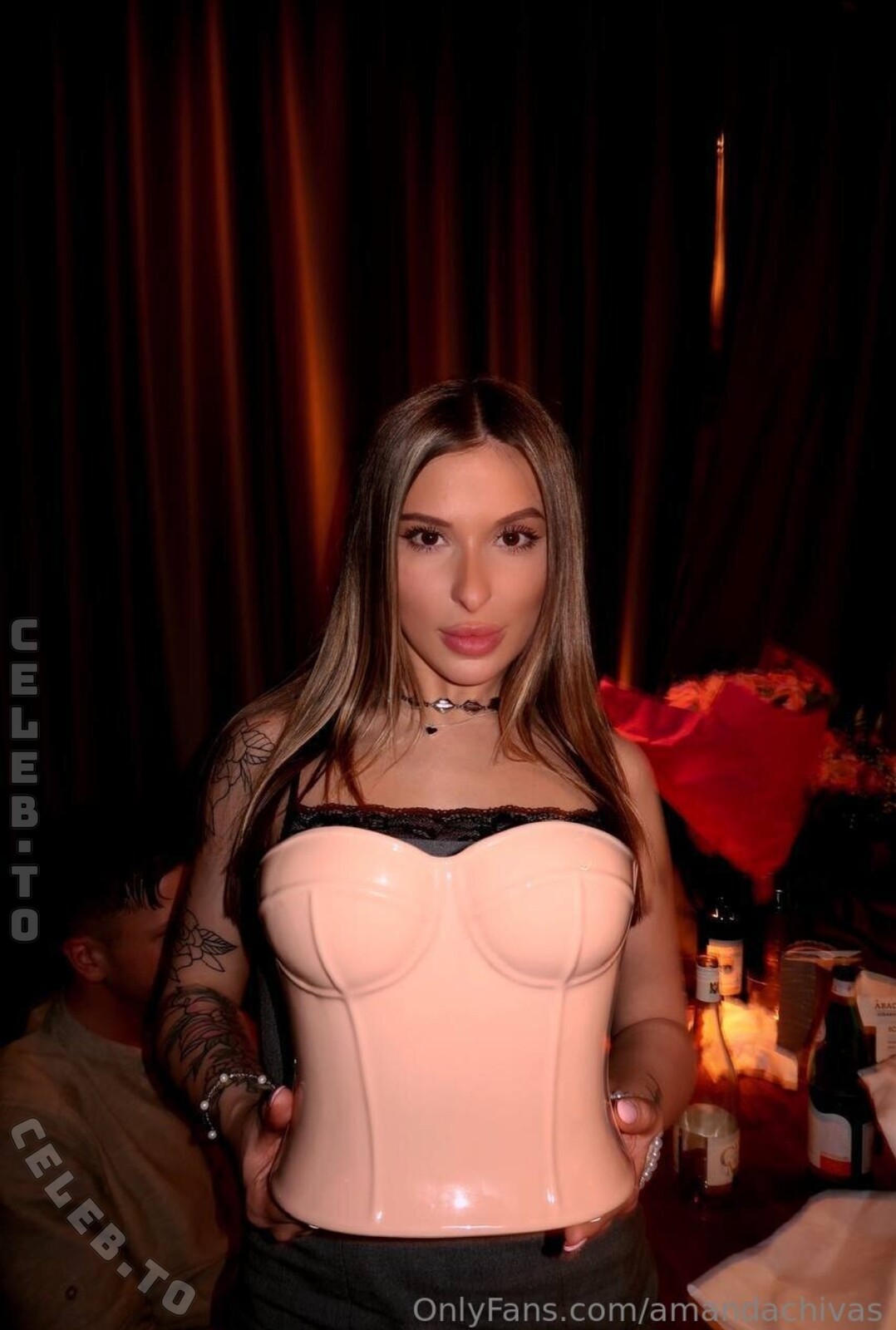 Amanda Chivas nude photo 10