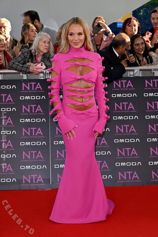 Amanda Holden photo 3