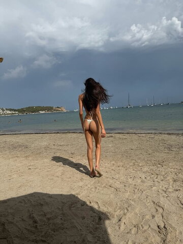 Amanda Rojas nude photo 12