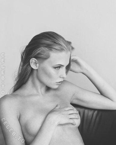 Amanda Strand nude photo 61