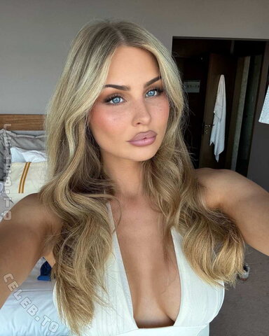 Amanda Strand Sexy (9 photos)