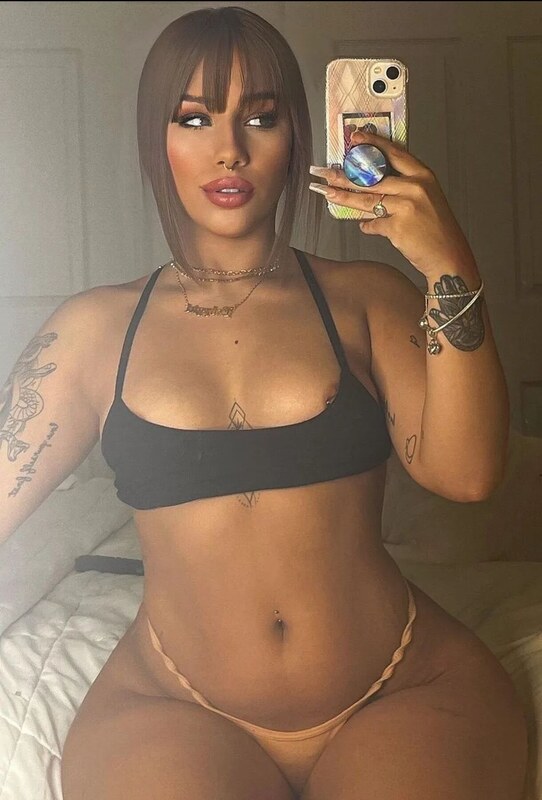 Amanda velando nude photo 2
