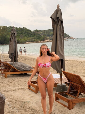 amanda.c.emilia nude photo 42