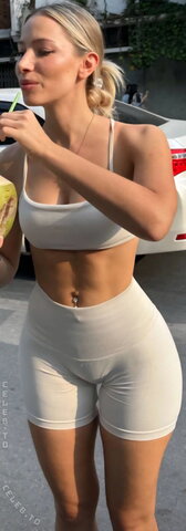 amanda.c.emilia nude photo 18