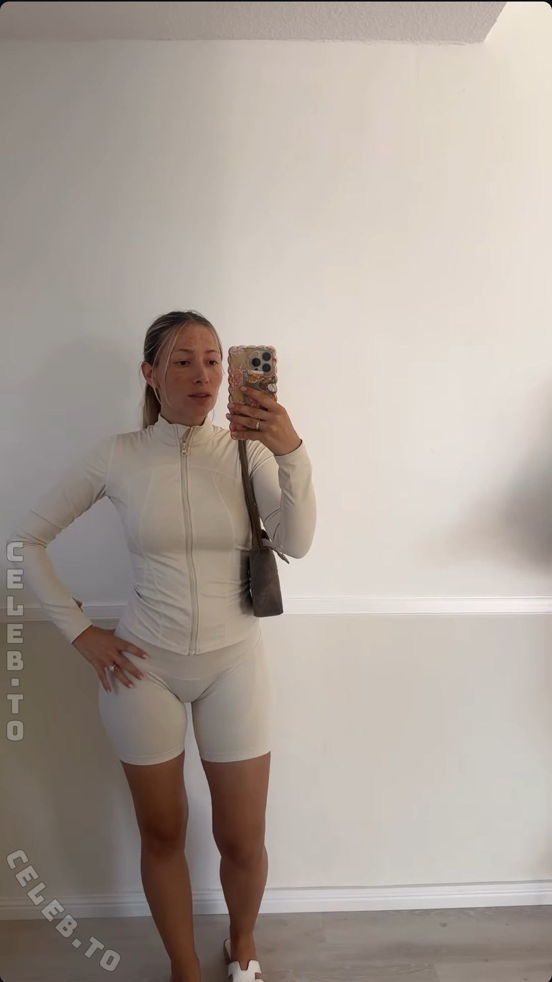amanda.c.emilia nude photo 4