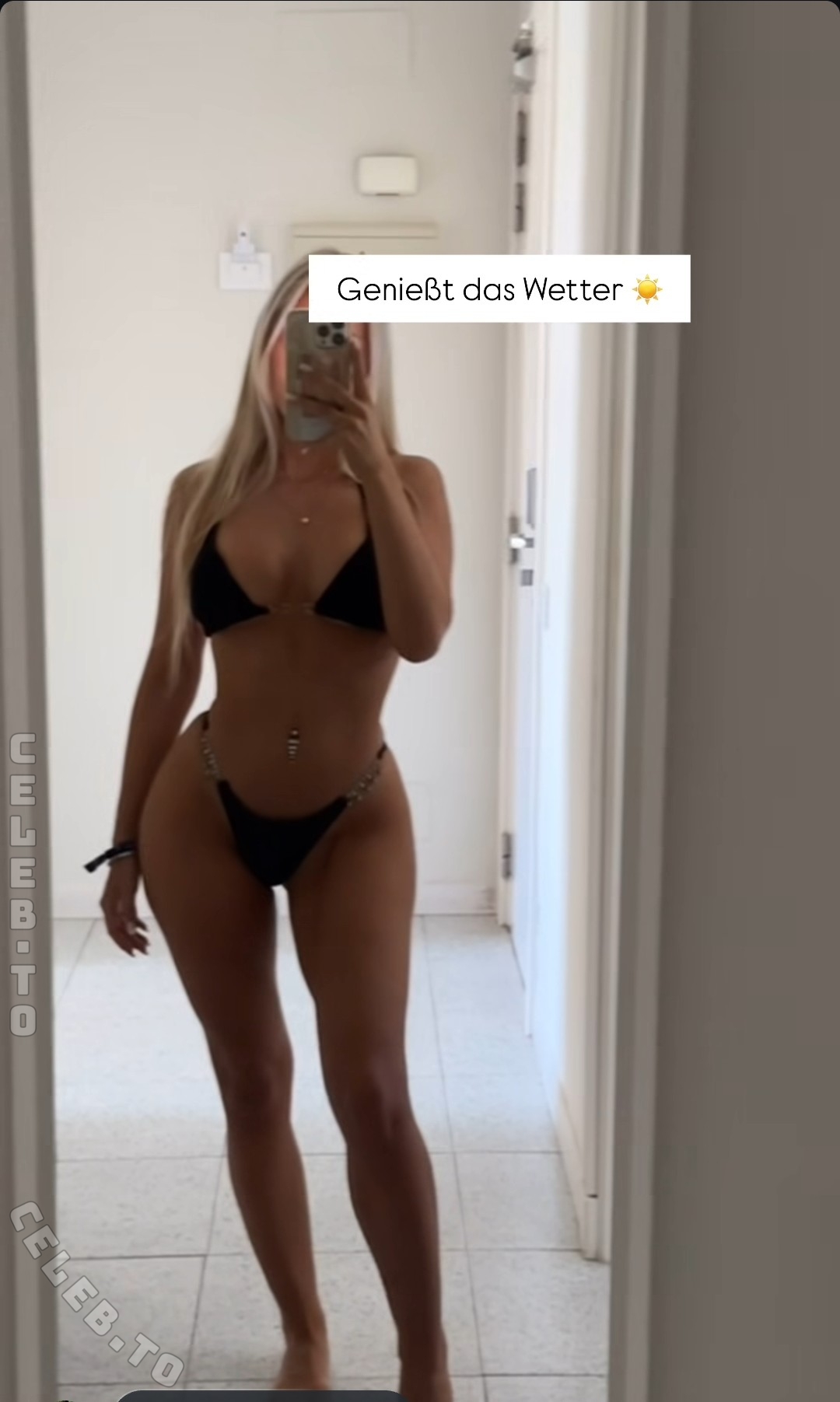 amanda.c.emilia nude photo 1