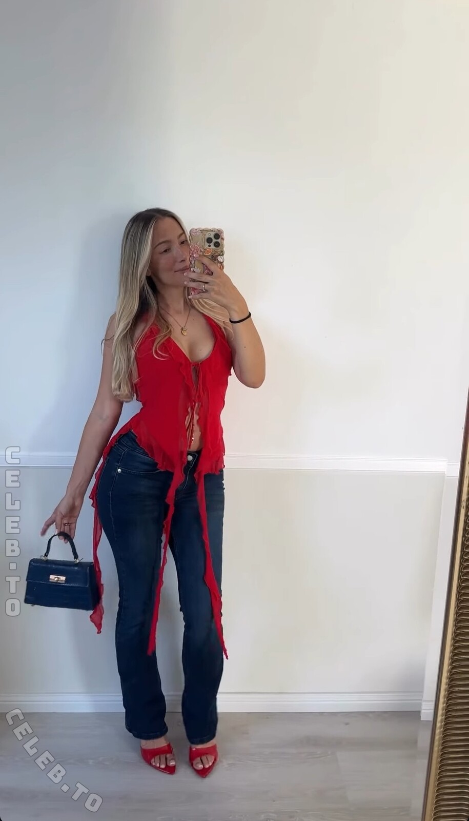 amanda.c.emilia nude photo 3