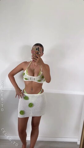 amanda.c.emilia nude photo 17