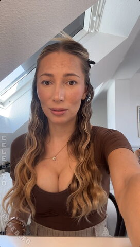 amanda.c.emilia nude photo 5