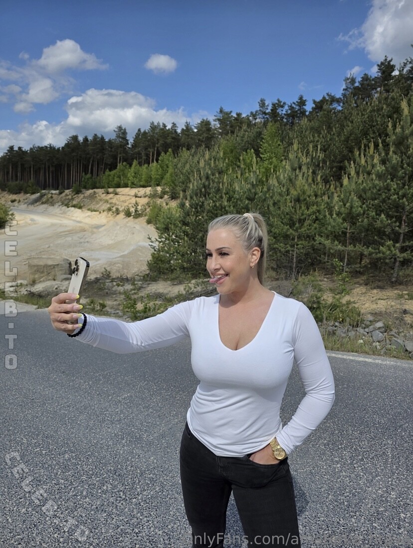 amaterka_hrava nude photo 18