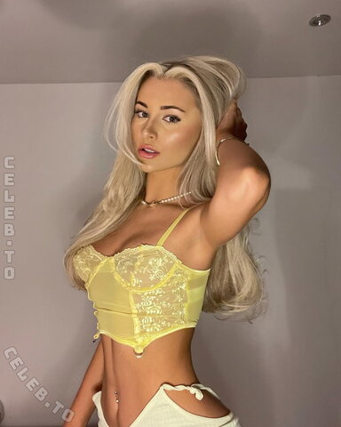 Amba Woods nude photo 13