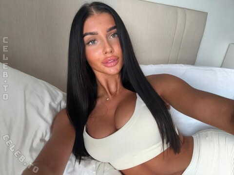 Amber Fox nude photo 14