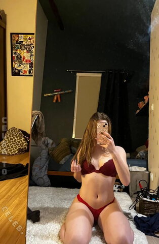 Amber jenners nude photo 12