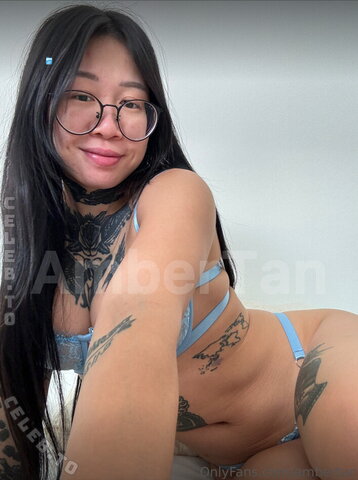 Amber Tan with DD cups nude photo 8