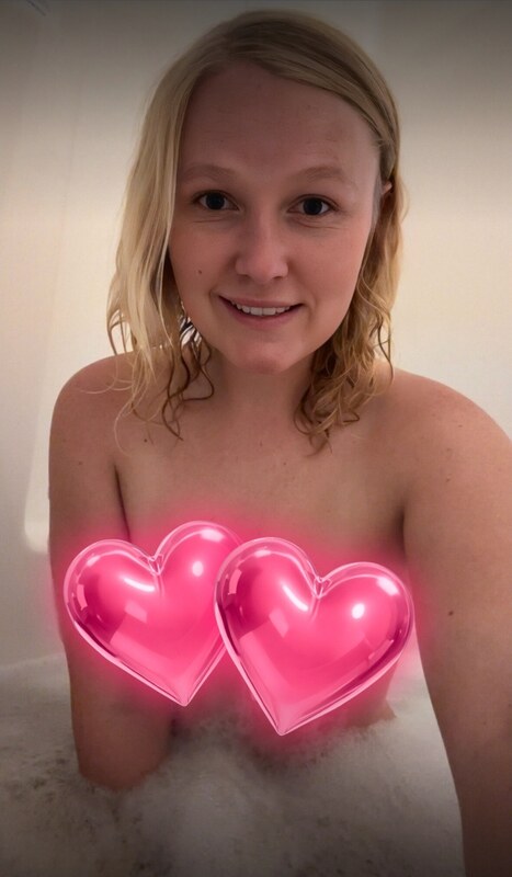 Amber nude photo 5