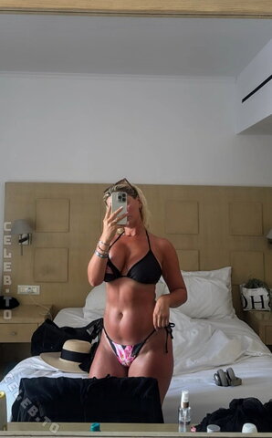 AmberXvd nude photo 21