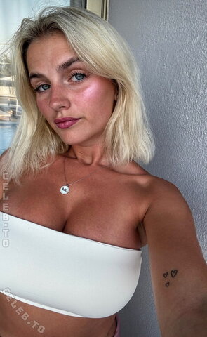AmberXvd nude photo 20