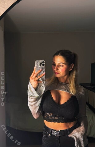 AmberXvd nude photo 3