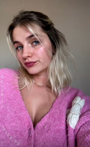 AmberXvd nude photo 10