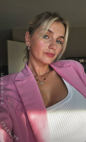 AmberXvd nude photo 23