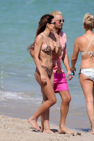 Amelia Gray Hamlin nude photo 8
