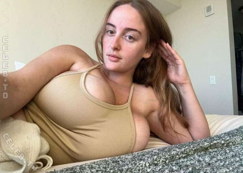 Amelia Webb nude photo 2