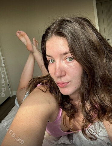 Ameliab.fit nude photo 35