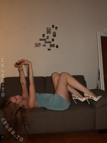 Amelie Dilla nude photo 8