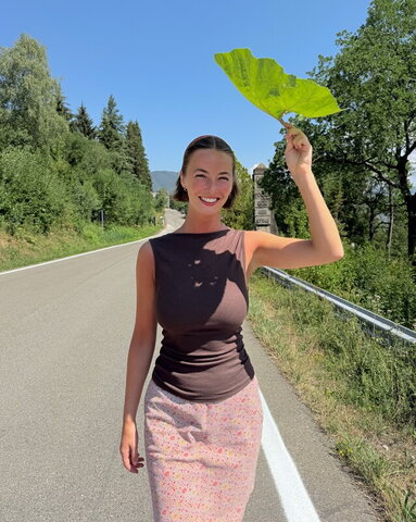 Amelie Manzoli Sexy (8 photos)