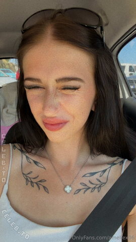 ameliex06 nude photo 1