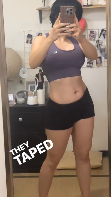 Ami-Chan nude photo 1