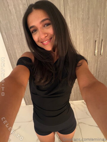Amiinaa nude photo 30