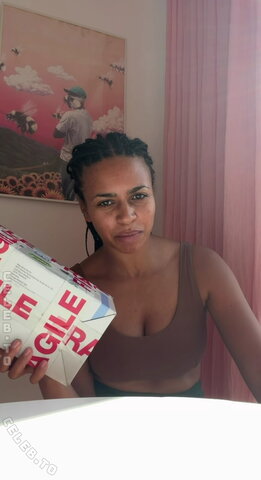 Aminata Belli nude photo 30