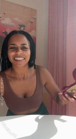 Aminata Belli nude photo 19