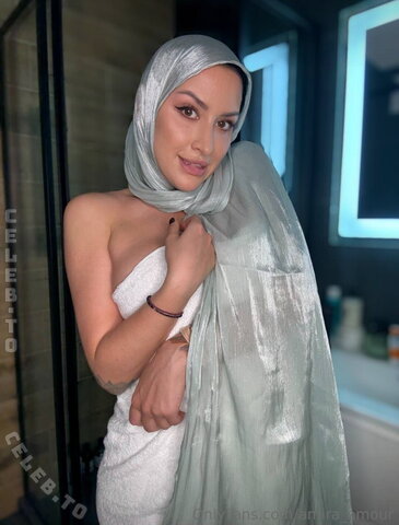 Amira Amour photo 2