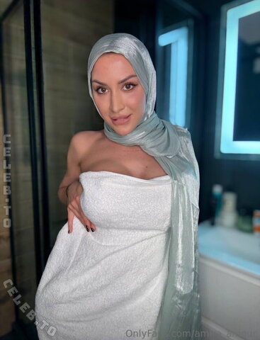 Amira Amour photo 3