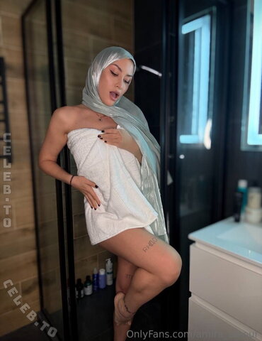 Amira Amour photo 4