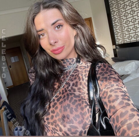 _amk696 nude photo 12