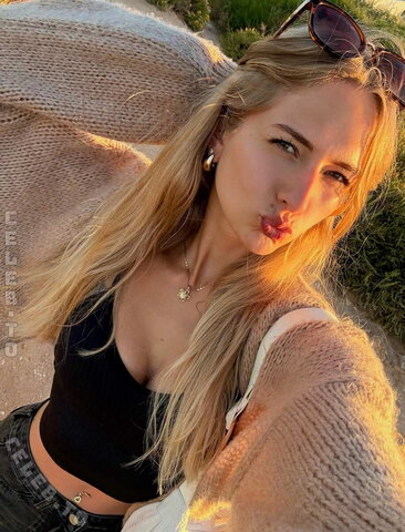 Ammi_eick nude photo 1