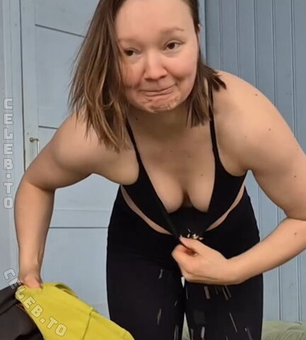 Amski nude photo 3