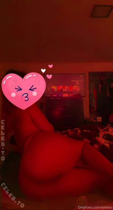 Amxnduh nude photo 10