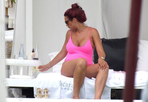 Amy Childs nude photo 7