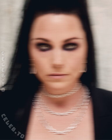 Amy Lee (Evanescence) nude