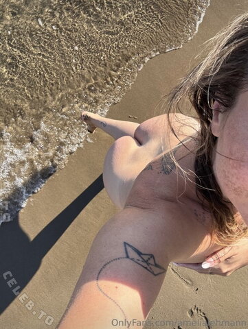 Amy Lehmann nude photo 3