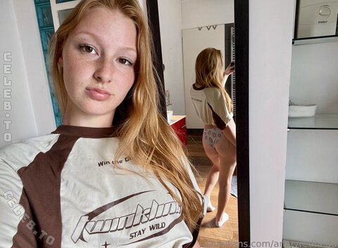 Amy Redhead nude photo 5