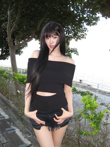 An Yujin Sexy (8 photos)